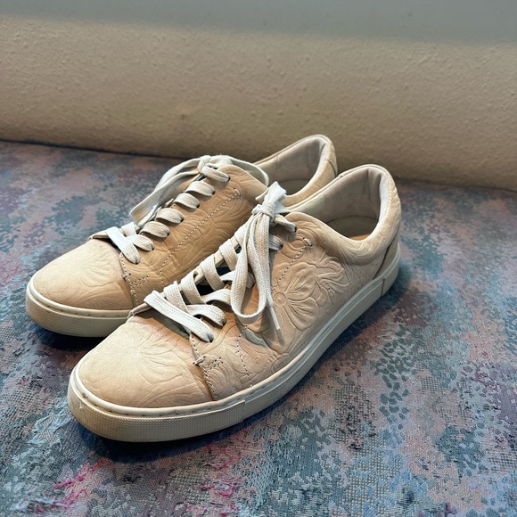 Frye Shoes - Frye Cream Embossed Leather Low-Top Sneakers